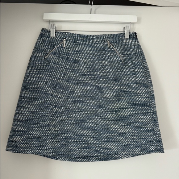 Club Monaco Zipper Detail Mini Skirt - Picture 6 of 7